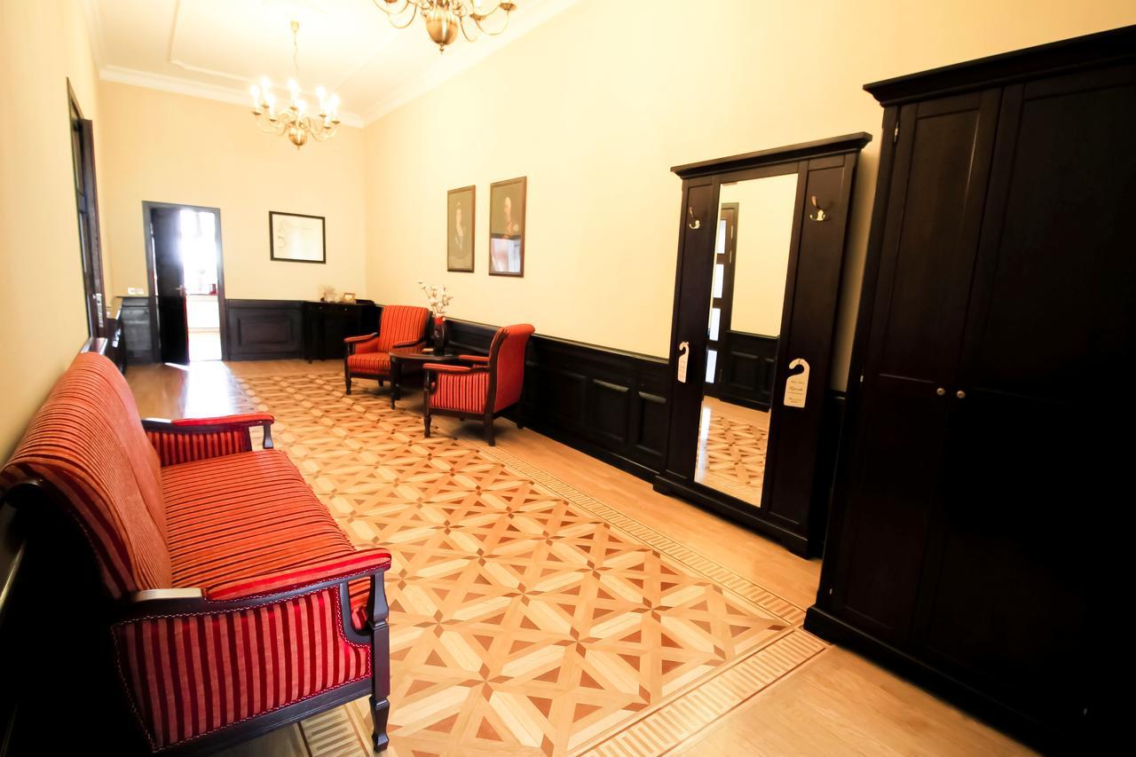 Palace Hotel Nesvizh Dış mekan fotoğraf