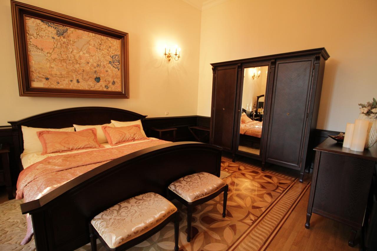 Palace Hotel Nesvizh Dış mekan fotoğraf