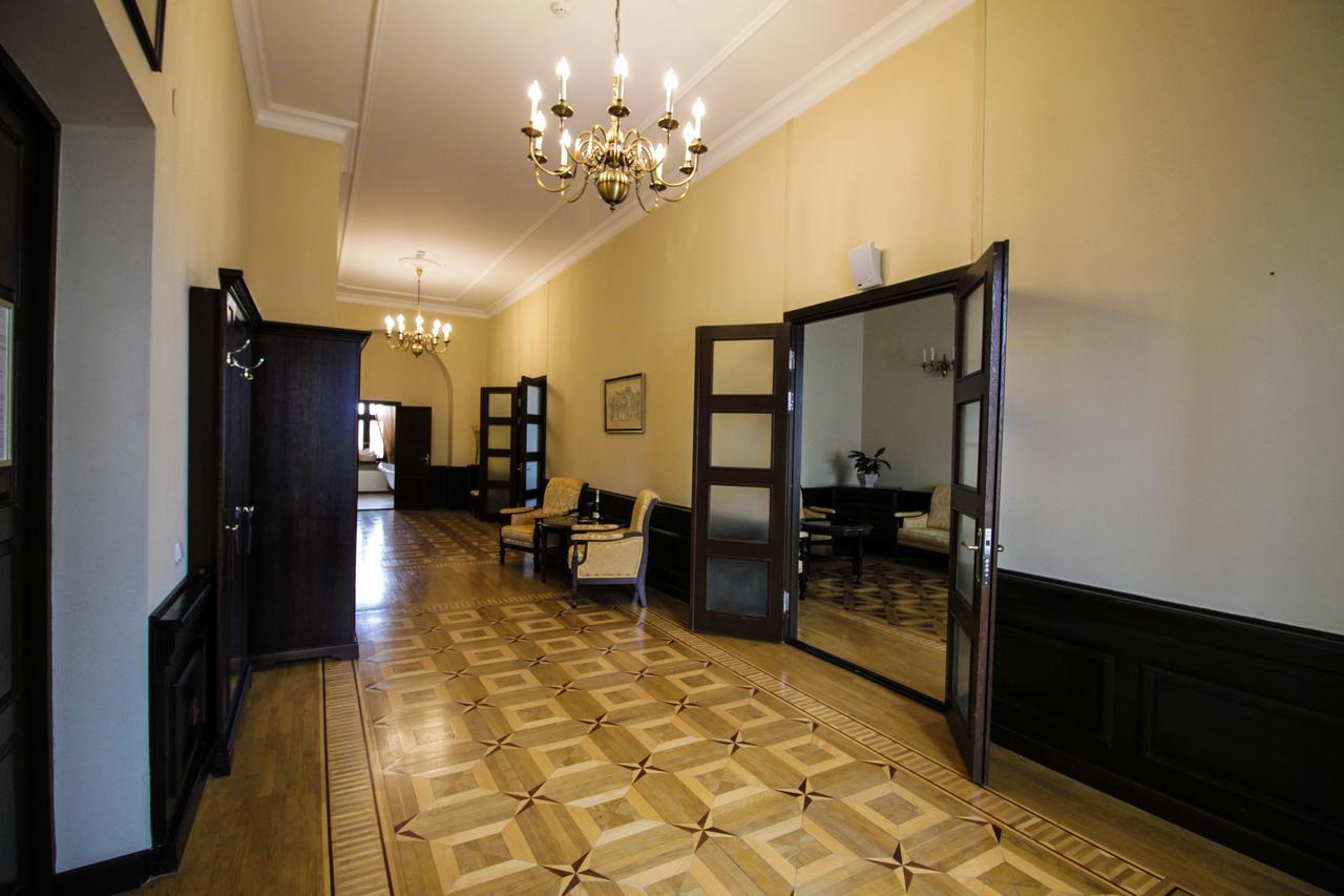 Palace Hotel Nesvizh Dış mekan fotoğraf