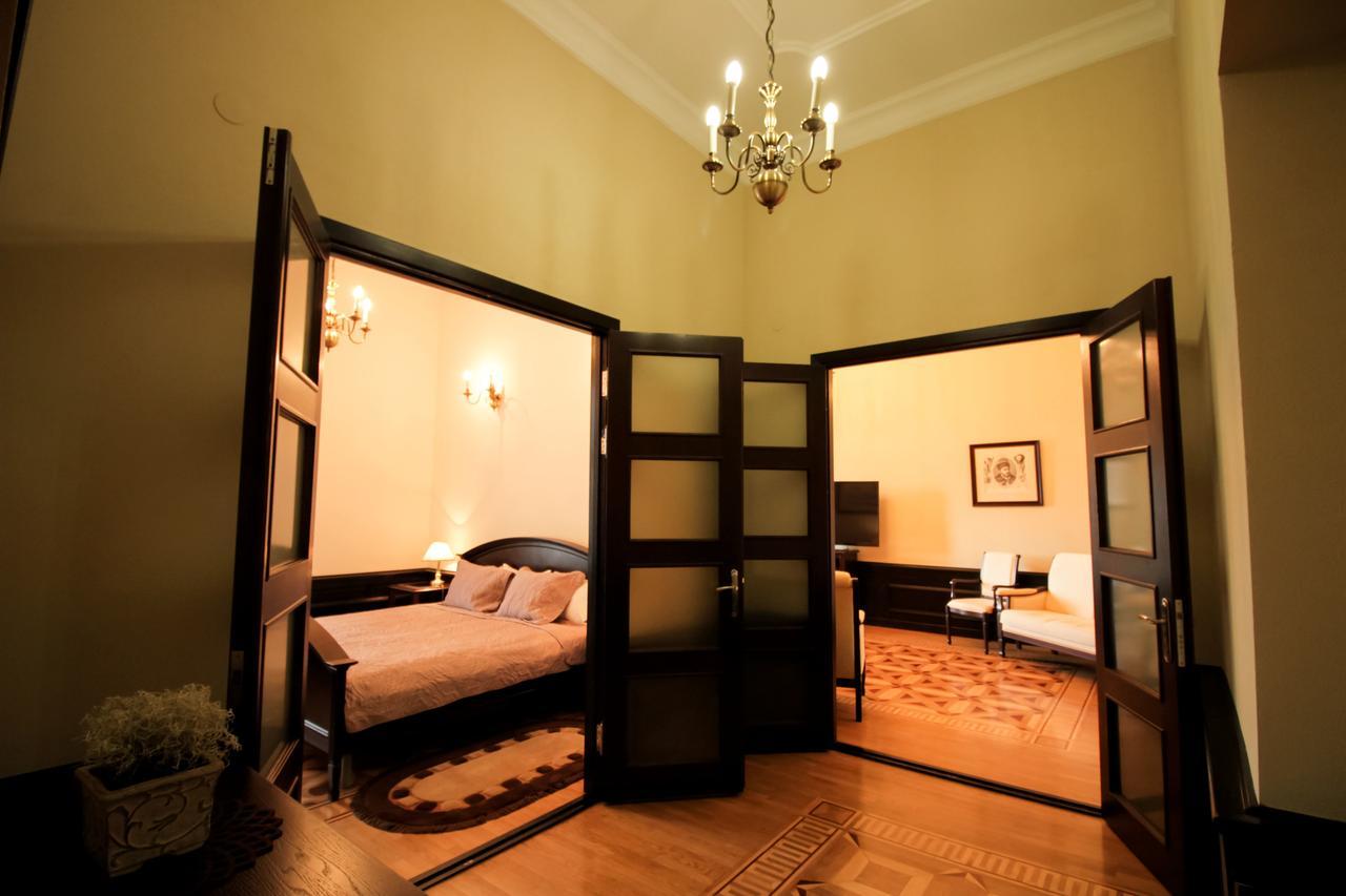 Palace Hotel Nesvizh Dış mekan fotoğraf