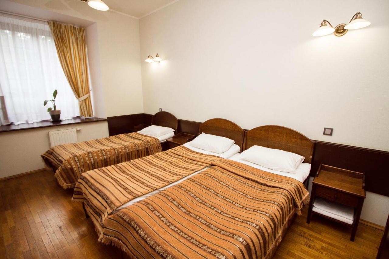 Palace Hotel Nesvizh Dış mekan fotoğraf